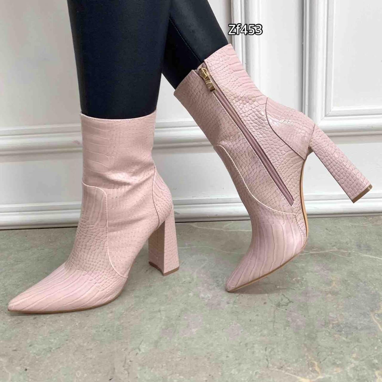 Botin rosa textura tacon 10cm BKK7308 C29